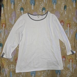 Talbots Women's White Pineapple Sweater w/ black gingham trim Womens Medium